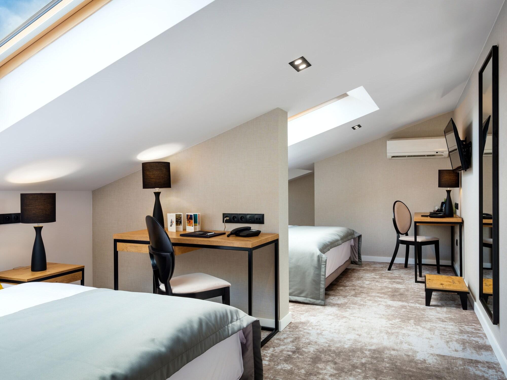 Hotel Wawel Queen 크라쿠프 외부 사진